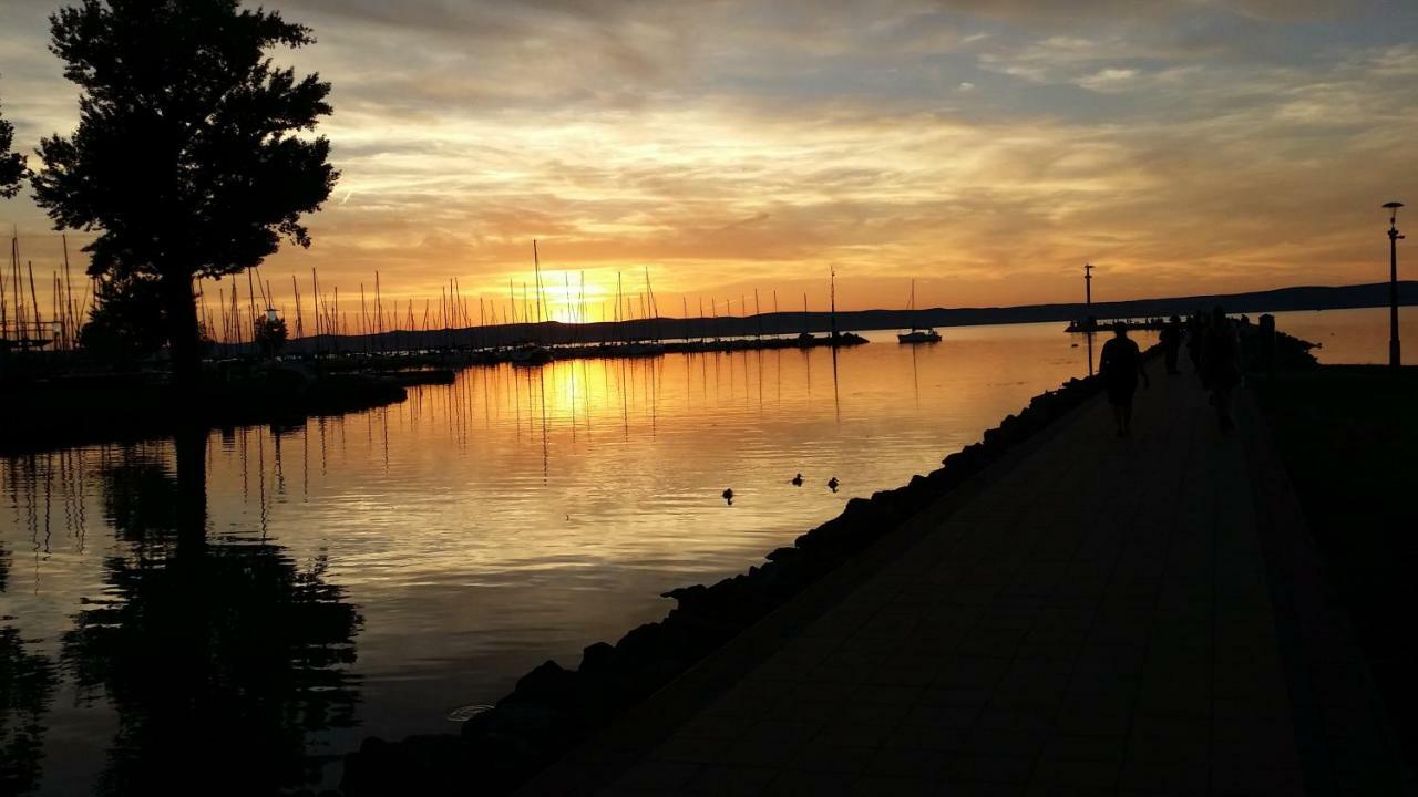 Lifestyle Balaton Siófok Exterior foto